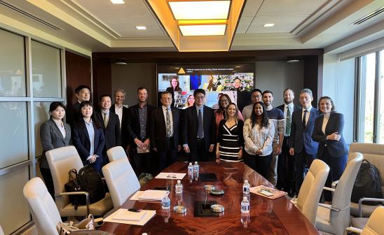 Taiwan delegation meeting with CIR students and faculty